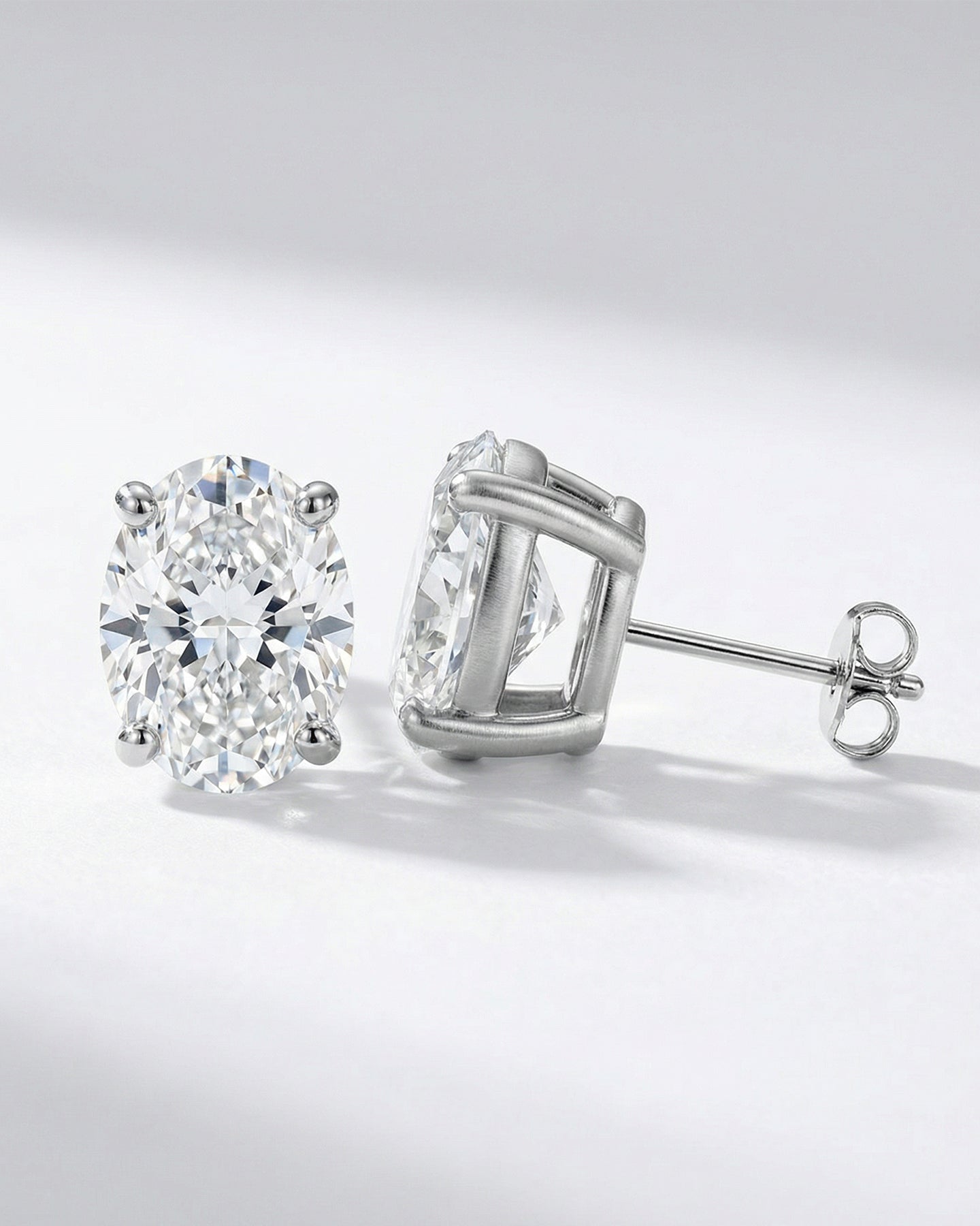 Oval cut Lab Grown Diamond Stud Earrings (18K yellow gold / Total 8CT / VVS / E-F)